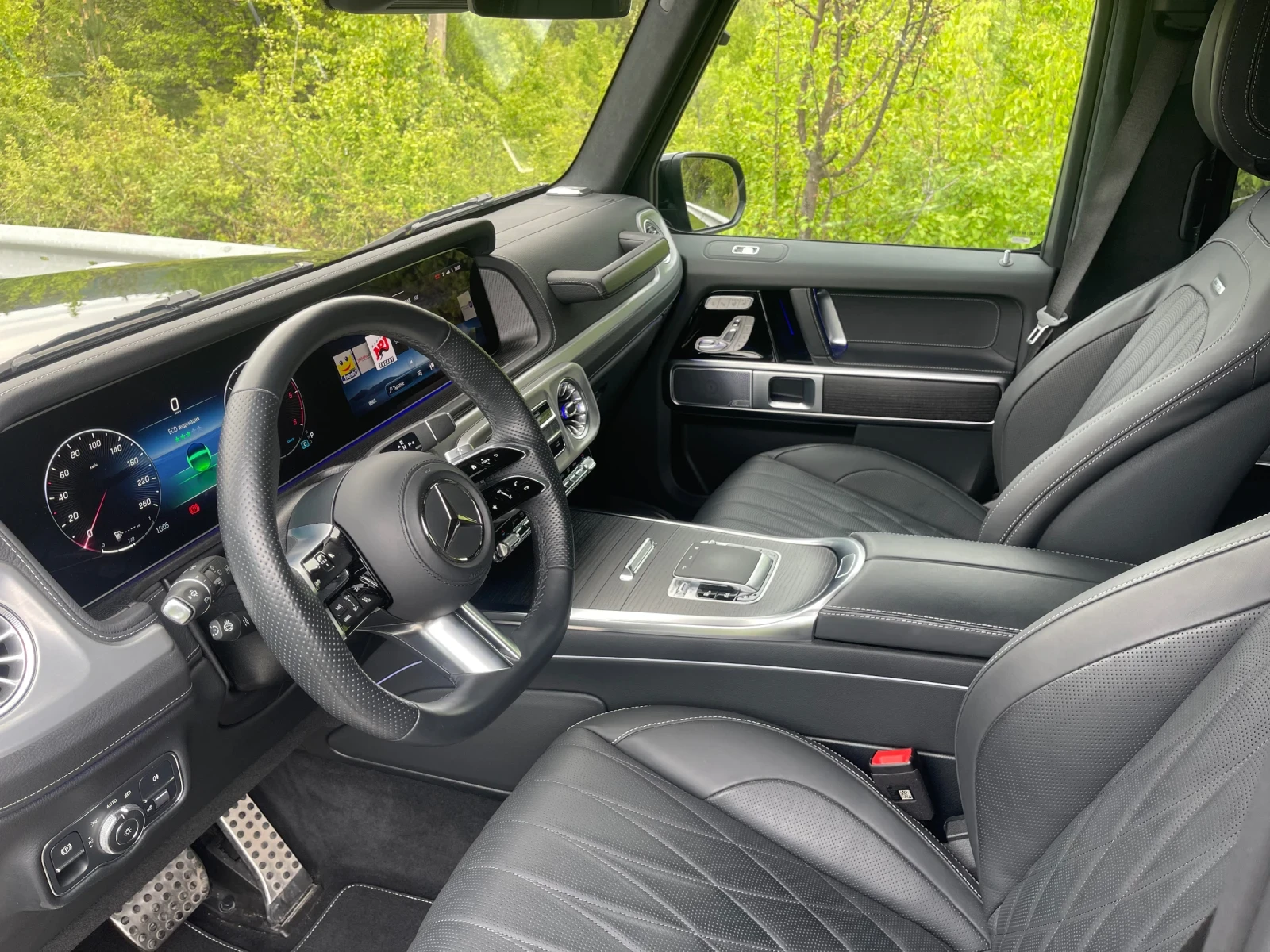 Mercedes-Benz G 63 AMG 450 Diesel AMG* 6.3 OPTIC* 22* KEYLESS* 360CAM, снимка 7 - Автомобили и джипове - 54696642