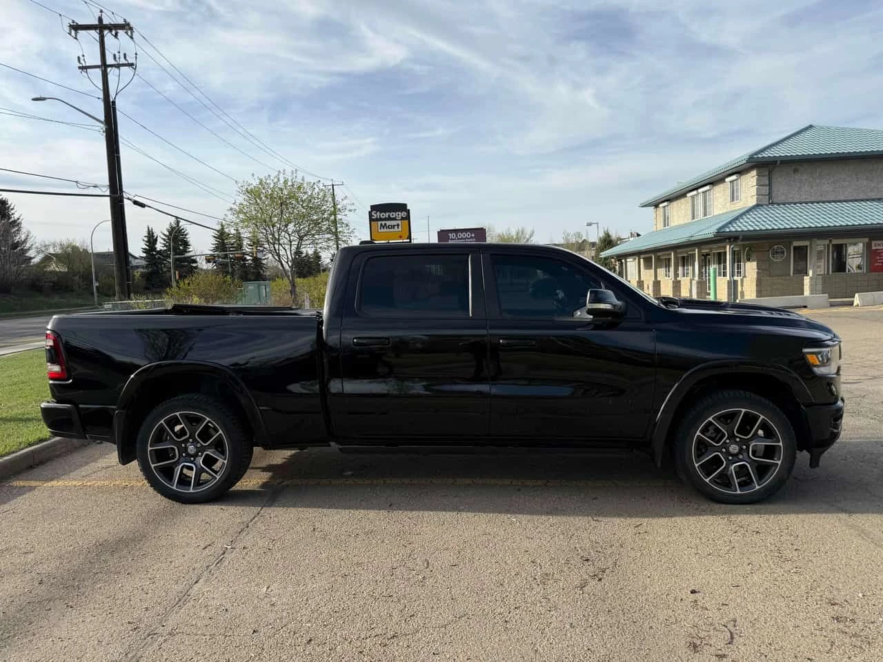 Dodge RAM 1500 Laramie| ГОЛЯМА НАВИГАЦИЯ| ПАНО| ПОДГРЕВ| CARFX, снимка 5 - Автомобили и джипове - 54567765