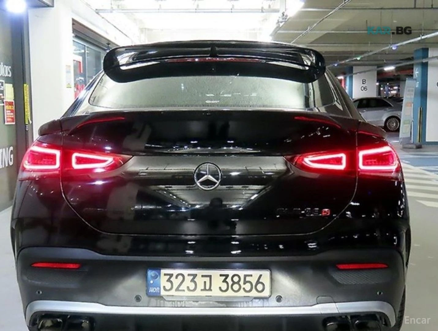Mercedes-Benz GLE 53 4MATIC CARBON/KEYLESS/DISTRONIC/PANO, снимка 5 - Автомобили и джипове - 54701432