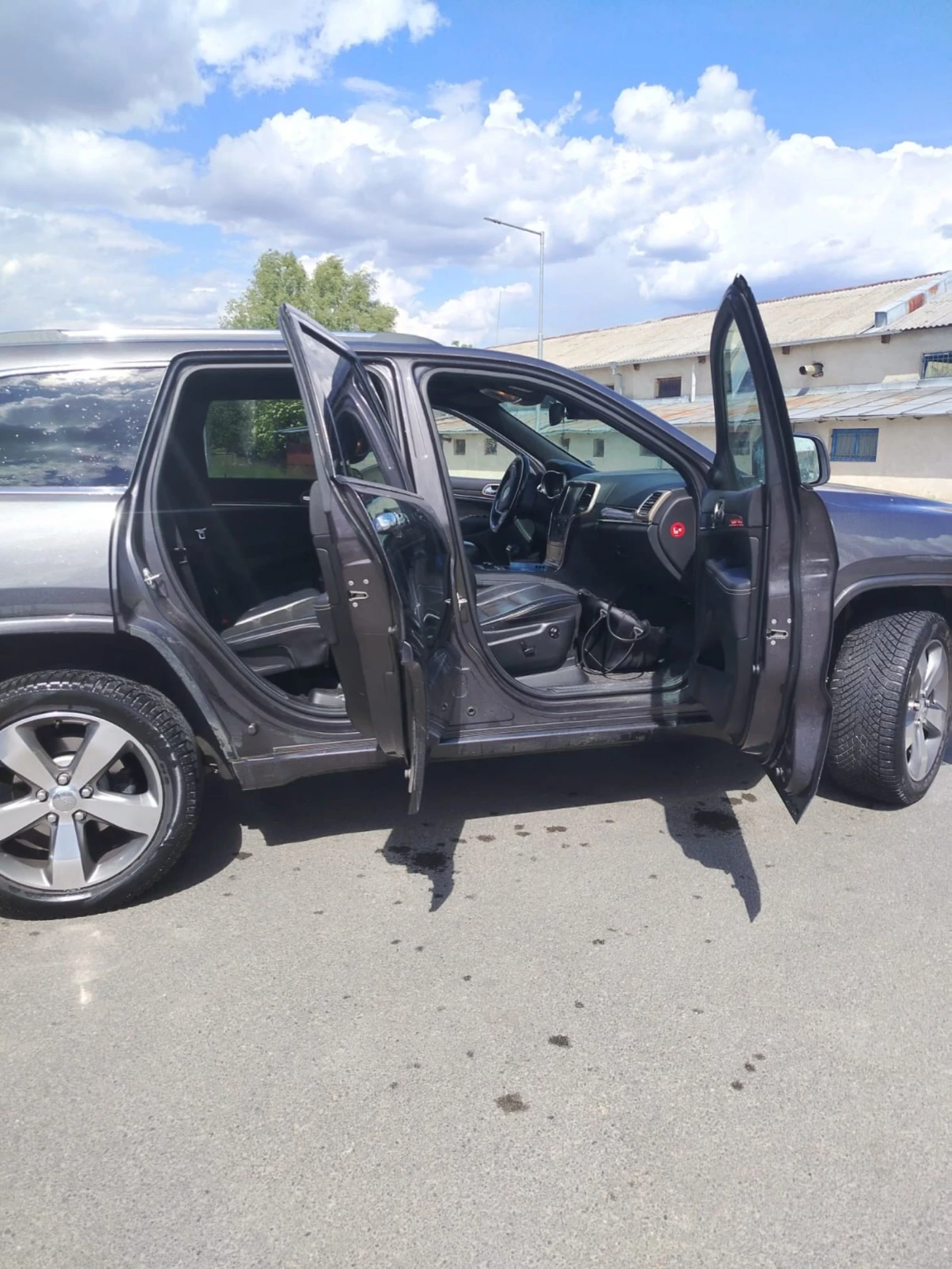 Jeep Grand cherokee, снимка 3 - Автомобили и джипове - 54783008