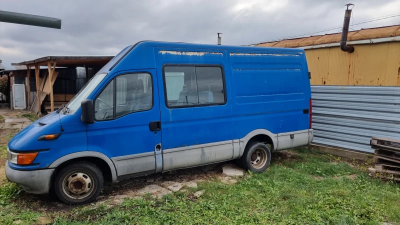 Iveco Daily, снимка 3 - Бусове и автобуси - 48132981