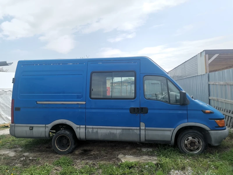 Iveco Daily, снимка 8 - Бусове и автобуси - 48132981