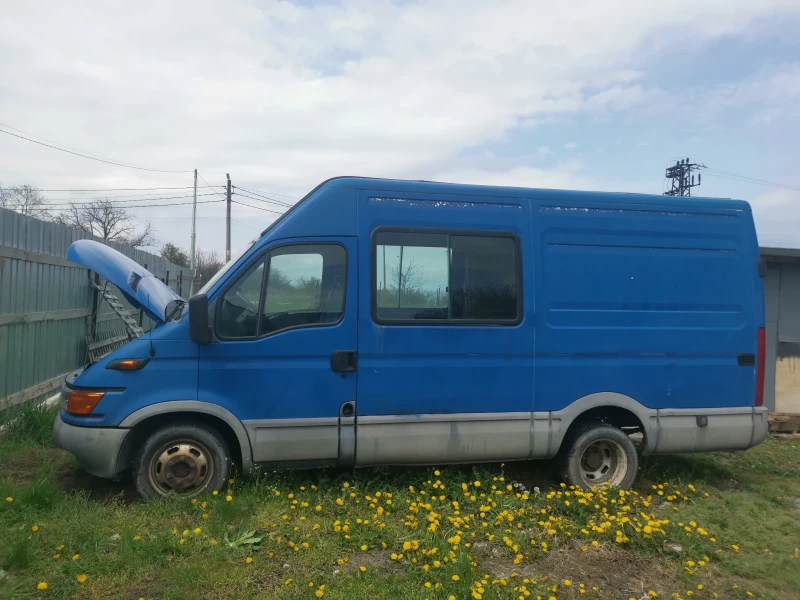 Iveco Daily, снимка 9 - Бусове и автобуси - 48132981