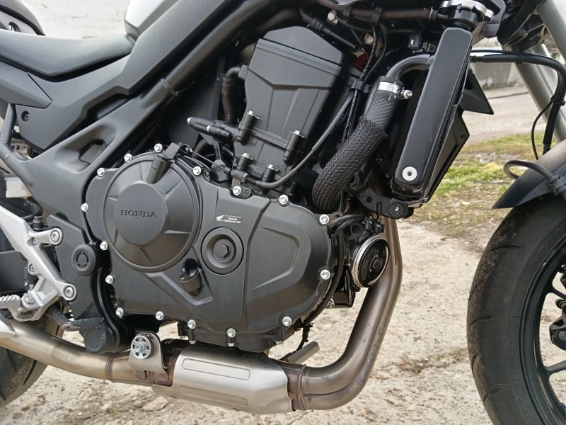 Honda Hornet 750, снимка 7 - Мотоциклети и мототехника - 53437245