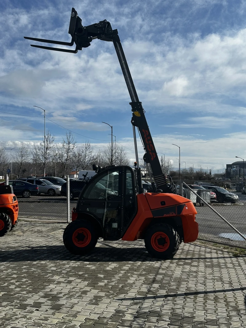 Телескопичен товарач Ausa T235H, снимка 5 - Селскостопанска техника - 51416979