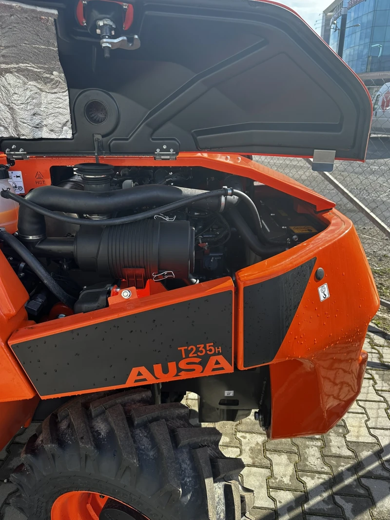 Телескопичен товарач Ausa T235H, снимка 6 - Селскостопанска техника - 51416979