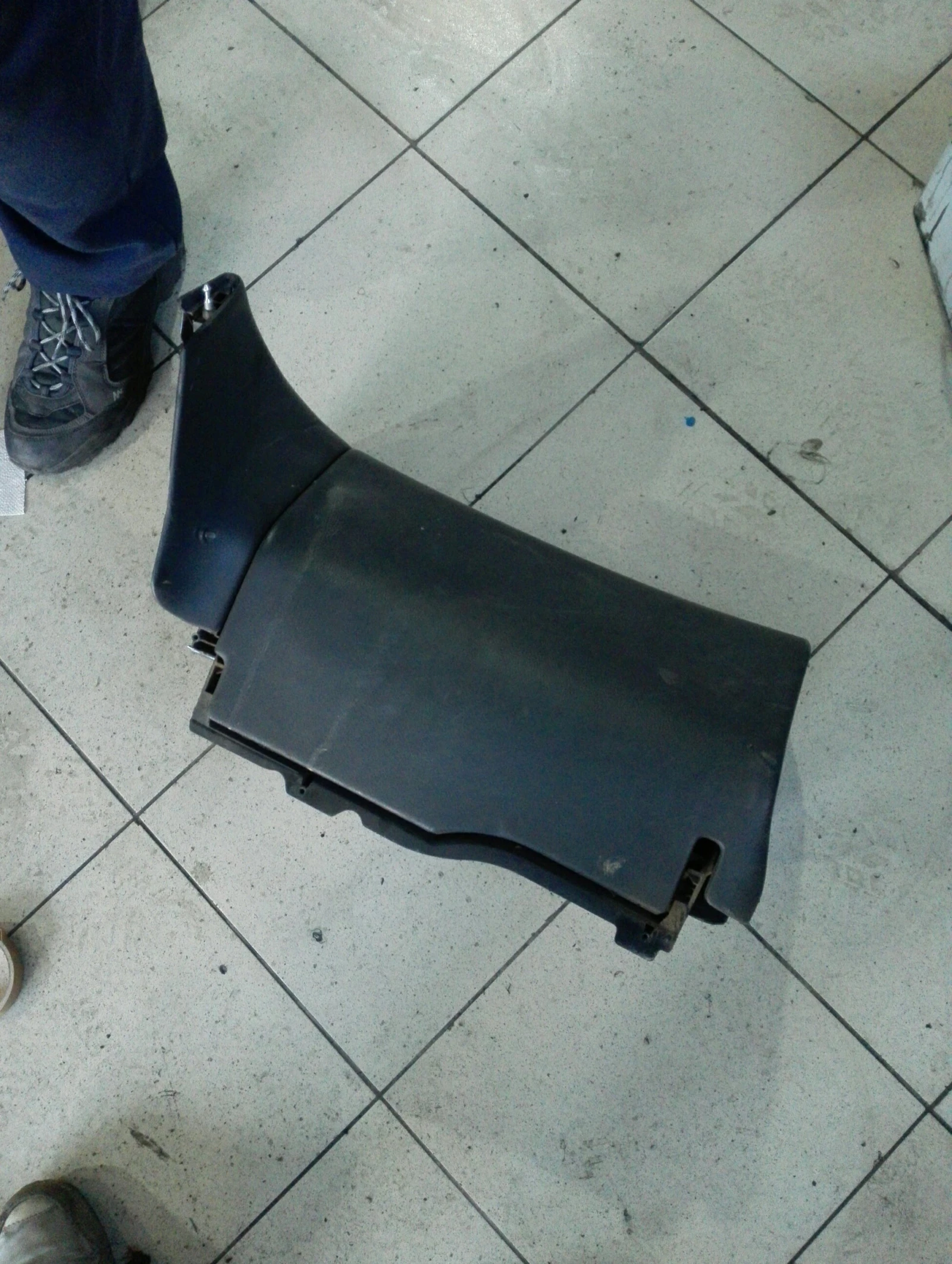 Жабка Мерцедес Ц220 w203