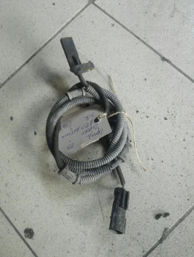 Абс датчик заден десен Гранд Чероки 2.7црд