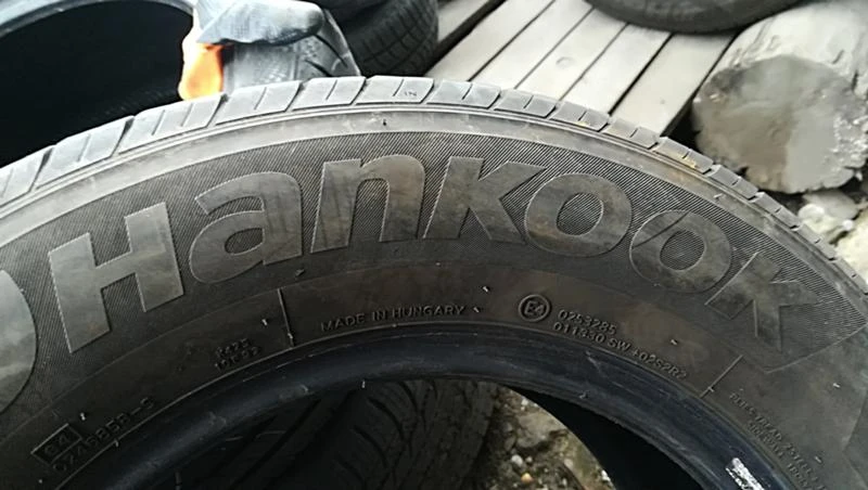 Гуми Летни 215/65R15, снимка 5 - Гуми и джанти - 25327232