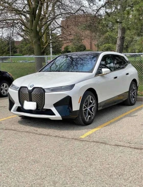 BMW iX * xDrive40 * PANO* ПОДГРЕВ* KEYLESS* , снимка 10