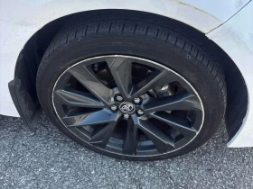 Toyota Corolla * Hybrid * CARFAX * , снимка 7