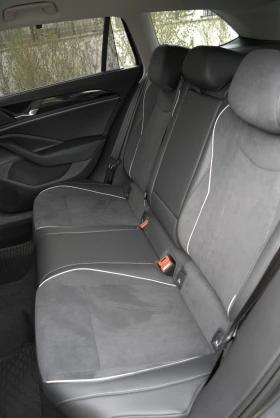 VW Passat - 41900 € / 81949.28 лв. - 56703935 8