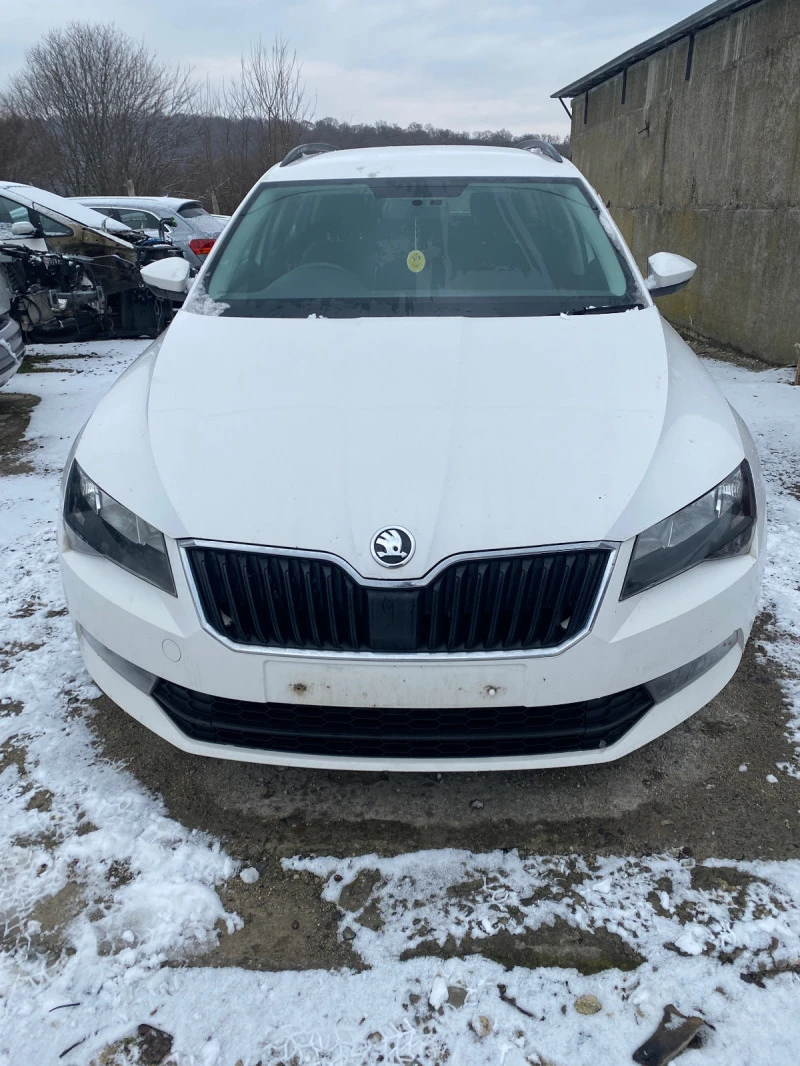 Skoda Superb 1.6tdi, снимка 4 - Автомобили и джипове - 39505228