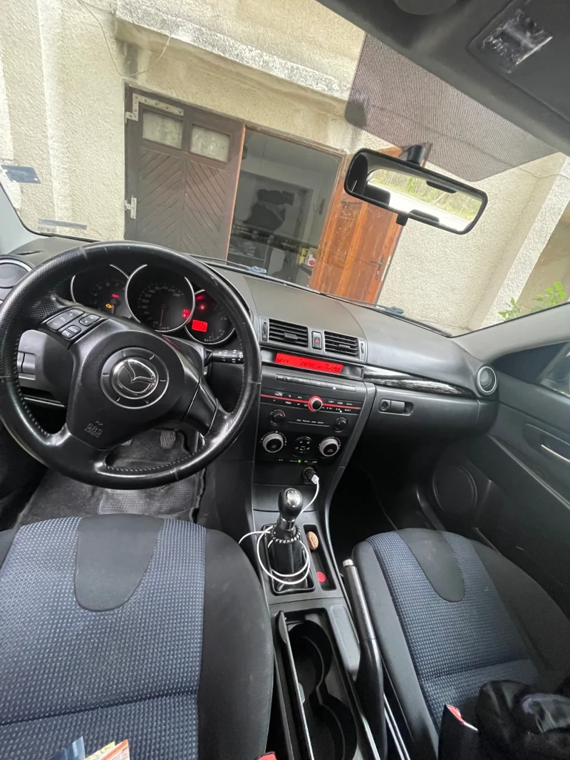 Mazda 3, снимка 5 - Автомобили и джипове - 47605296