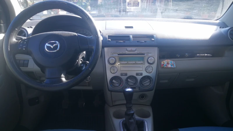 Mazda 2 FACELIFT, снимка 8 - Автомобили и джипове - 47773150