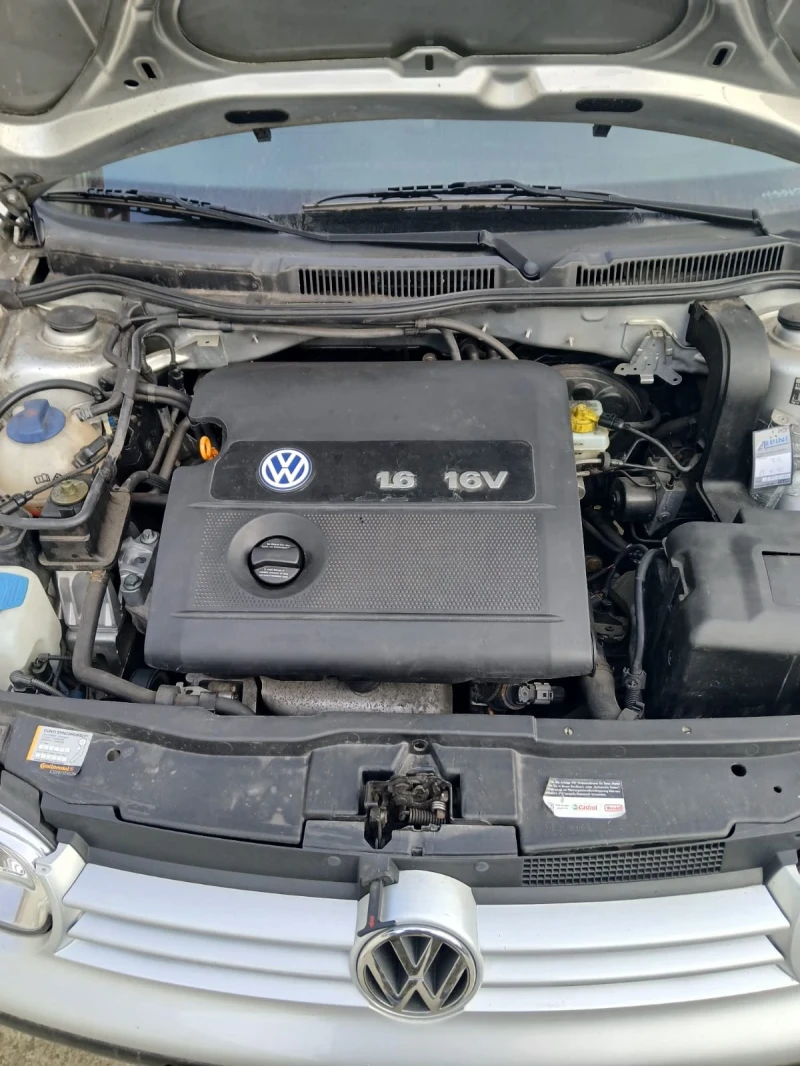 VW Golf, снимка 8 - Автомобили и джипове - 49148092