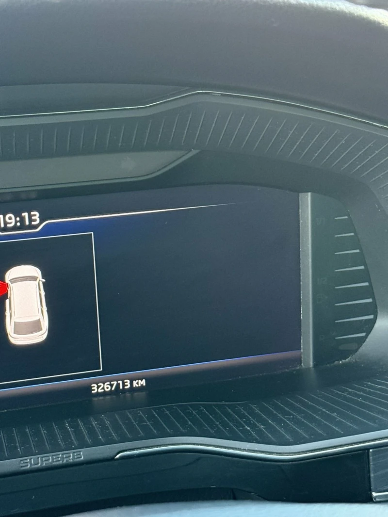 Skoda Superb 2.0TDI DSG, снимка 8 - Автомобили и джипове - 52967288