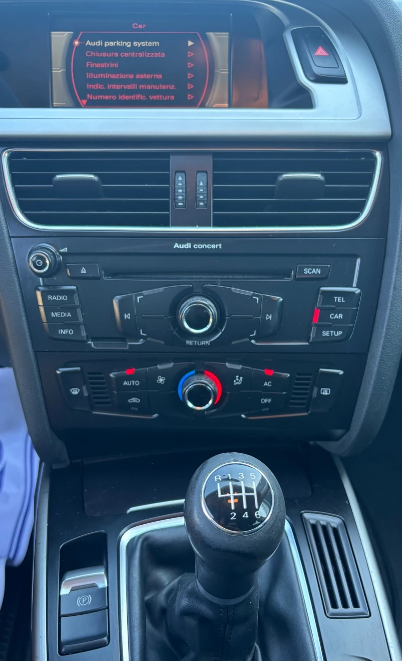 Audi A4 2.0 TDI S-line, снимка 9 - Автомобили и джипове - 51778005