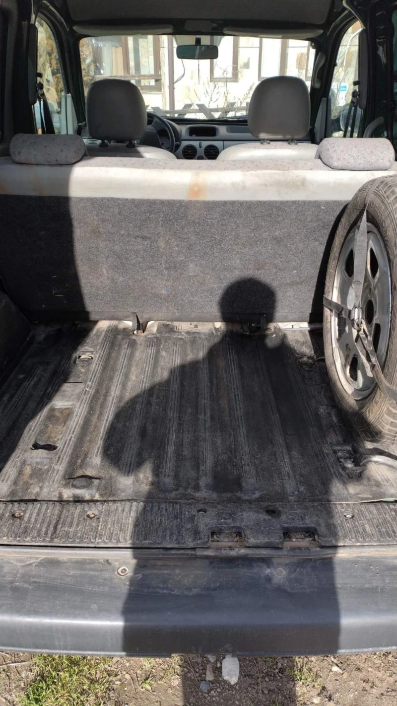 Renault Kangoo 1.9 cdi 4x4, снимка 7 - Автомобили и джипове - 53183132