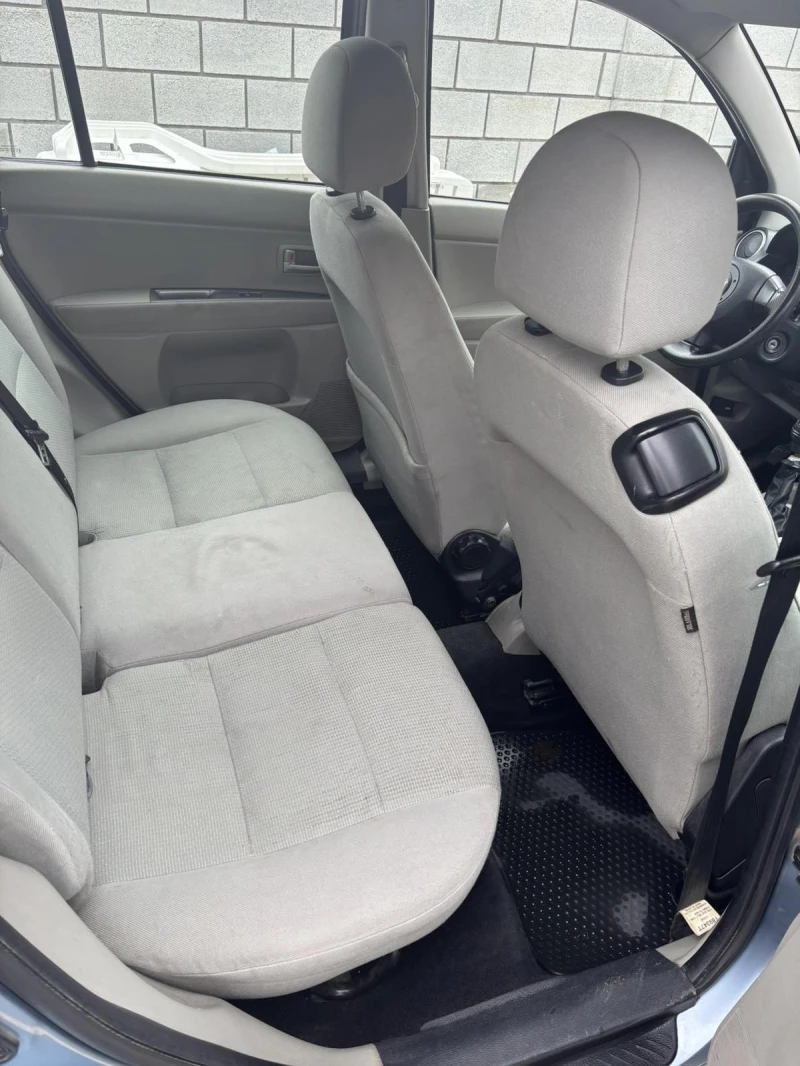 Mazda 2, снимка 12 - Автомобили и джипове - 53223767