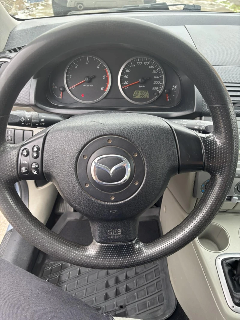Mazda 2, снимка 8 - Автомобили и джипове - 53223767