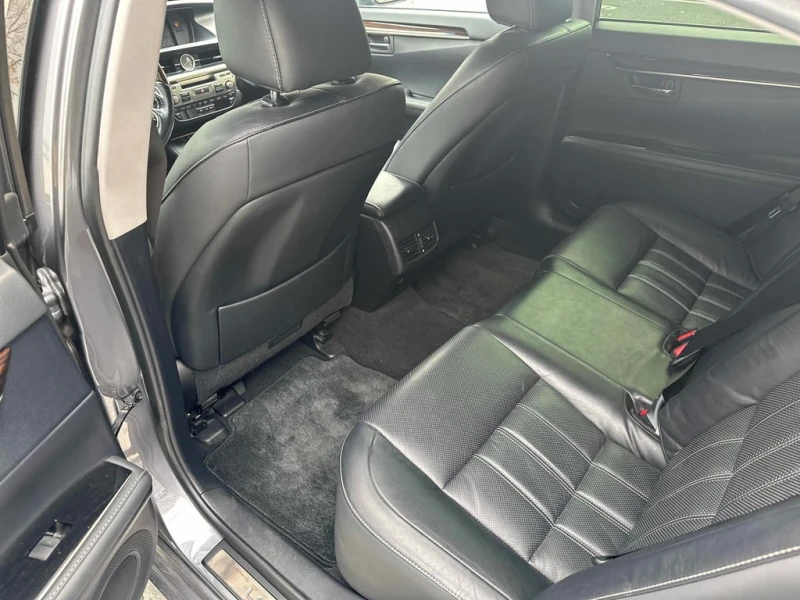 Lexus ES 350 * 4dr Sdn * CARFAX * ЦЕНА ДО БГ, снимка 11 - Автомобили и джипове - 53381487