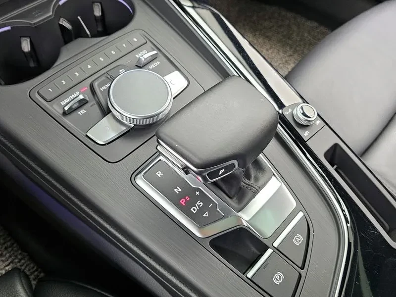 Audi A5 2.0 TFSI Quattro - САМО 30% АВАНС, снимка 9 - Автомобили и джипове - 56270751