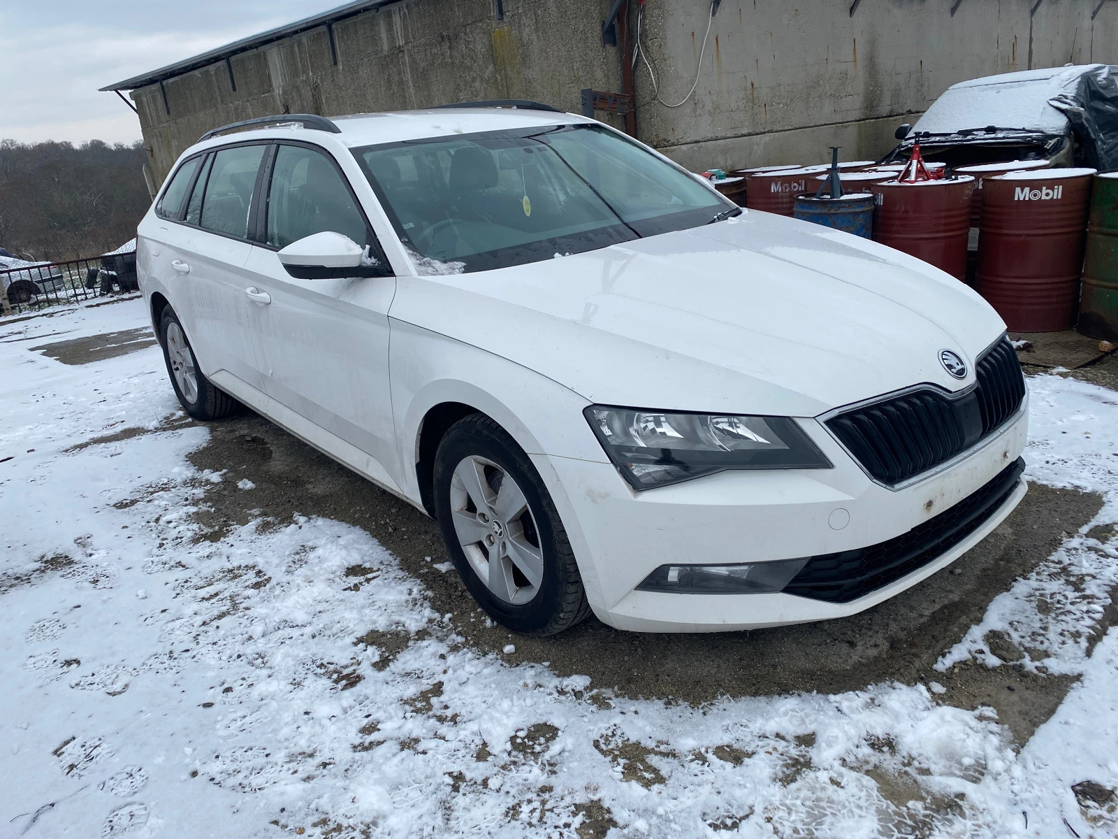 Skoda Superb 1.6tdi - изображение 7