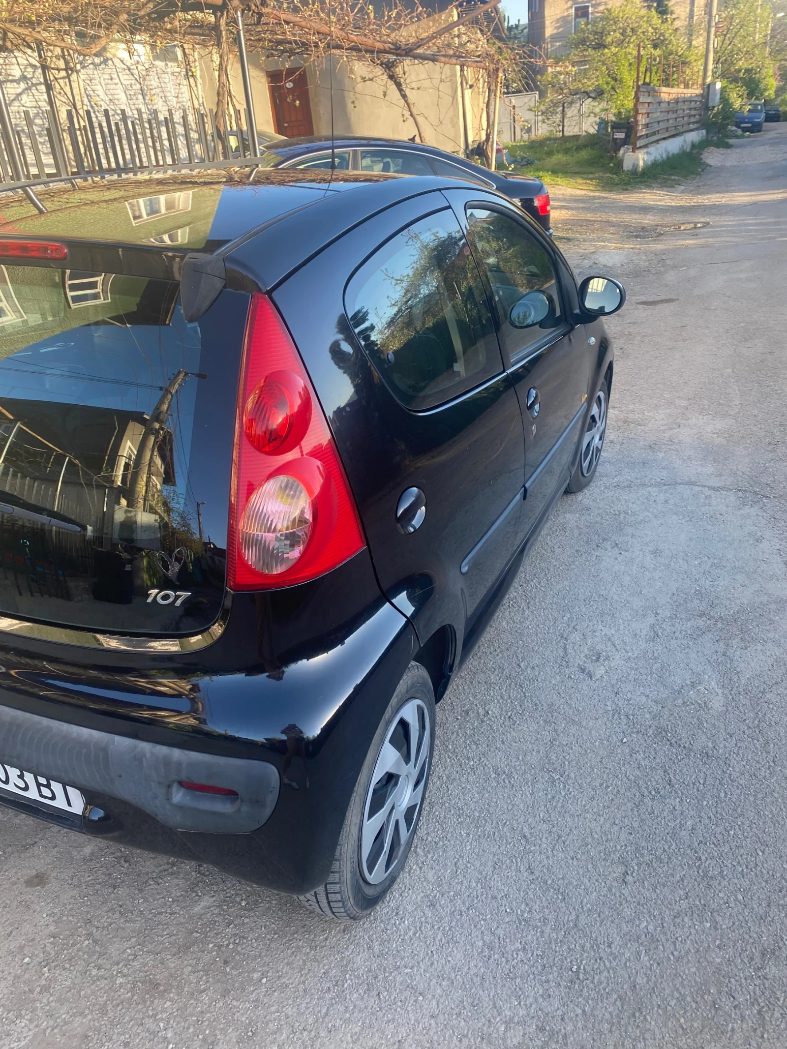 Peugeot 107 Facelift - изображение 4