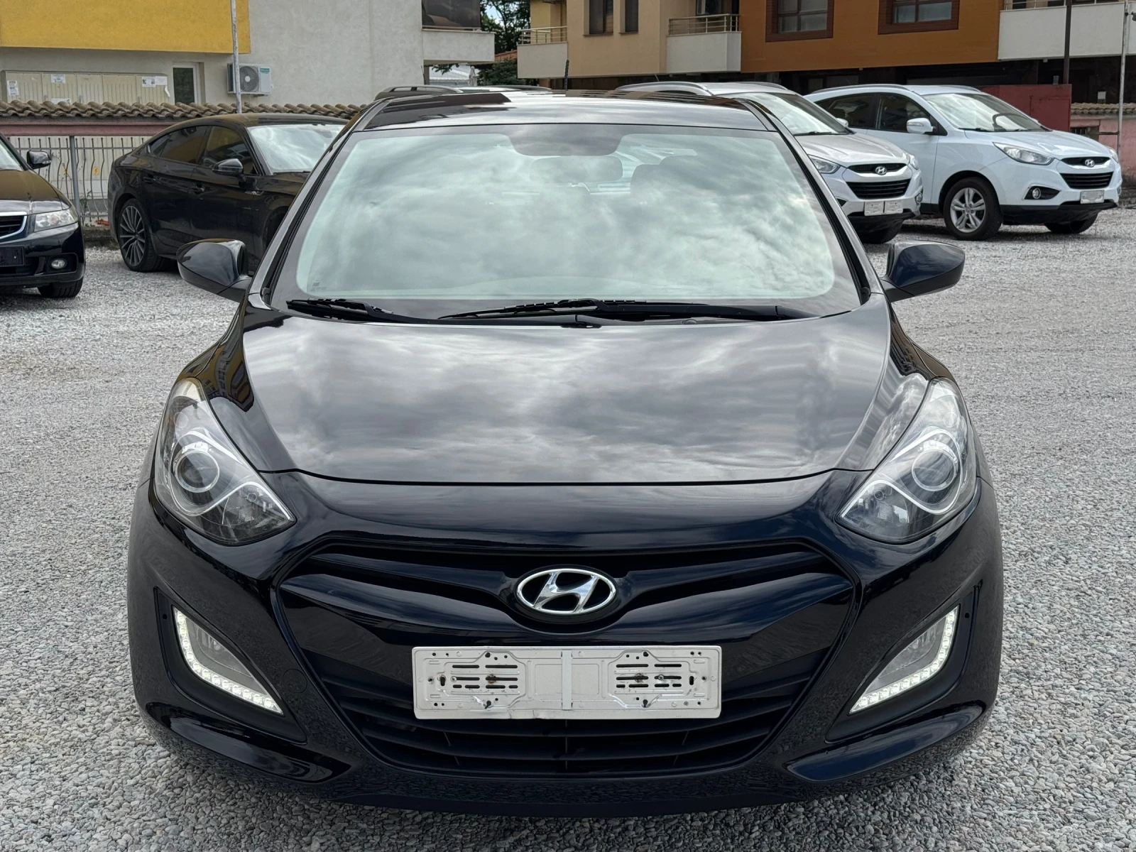 Hyundai I30 1.4i* 100 kc* LED* ВЕРИГА* EURO 5 - изображение 3