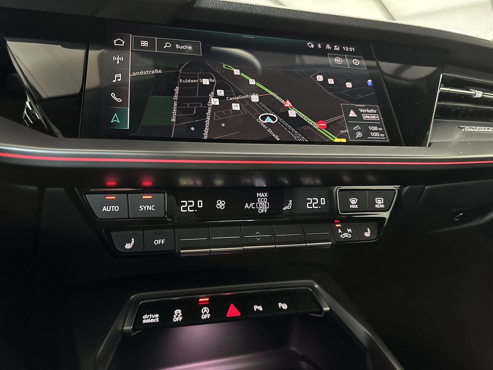 Audi S3 quattro 2.0 TFSI SPORTBACK PANO  | Mobile.bg   11