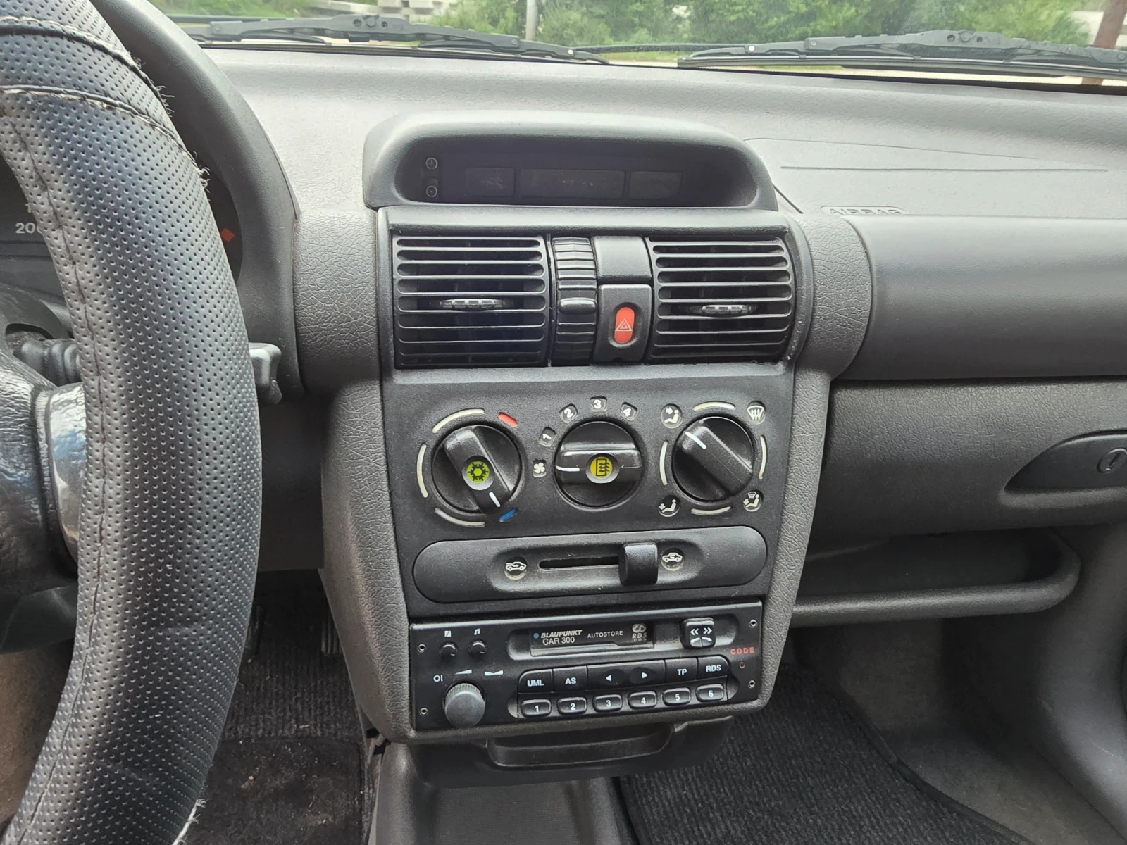 Opel Corsa  - изображение 8