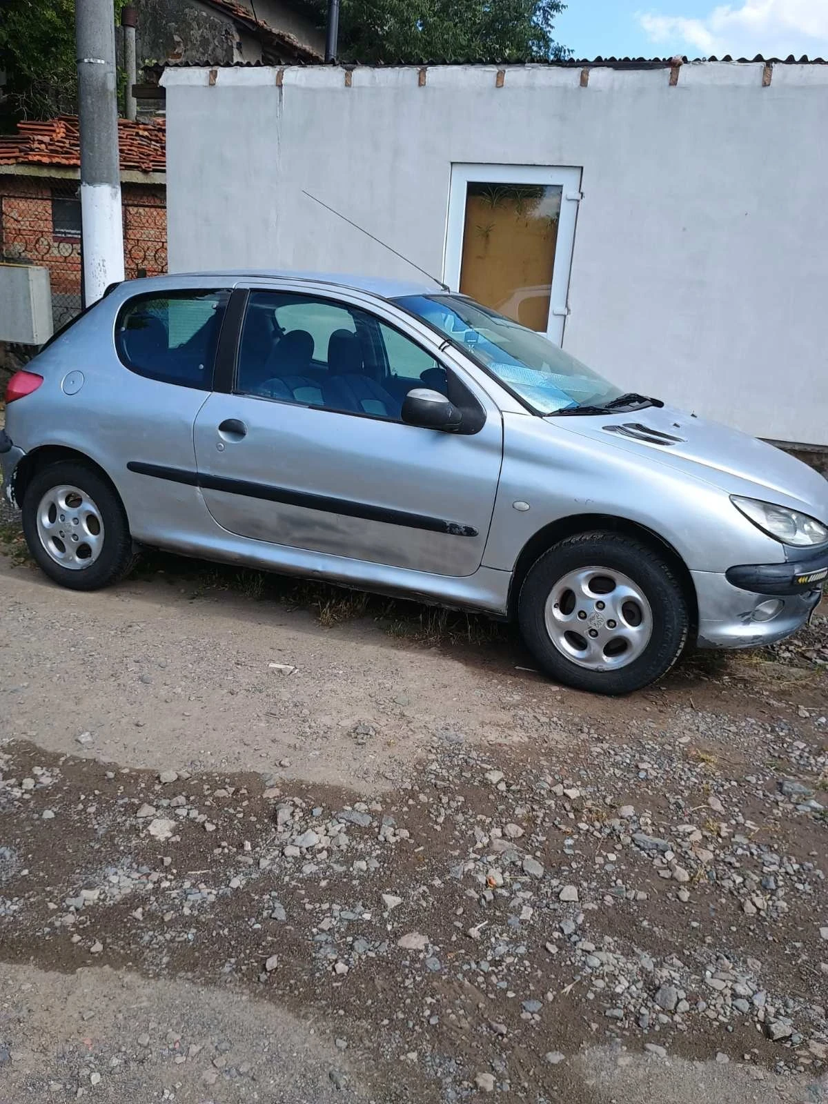 Peugeot 206 1.4 - изображение 2
