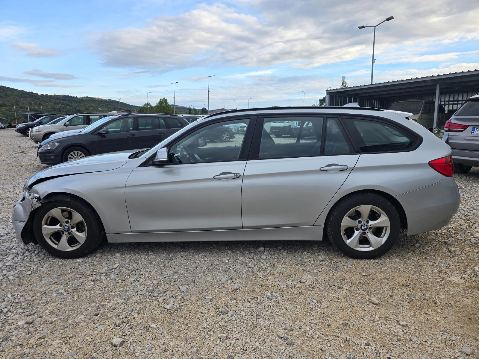 BMW 320 2.0D   !! НАВИ !! РЕАЛНИ КИЛОМЕТРИ ! ! | Mobile.bg — изображение 4