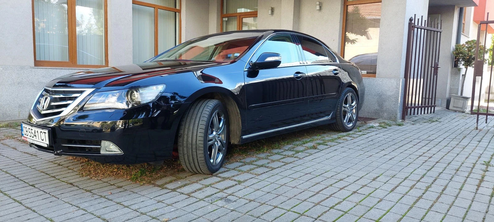 Honda Legend 3, 7 Face AWD - изображение 2