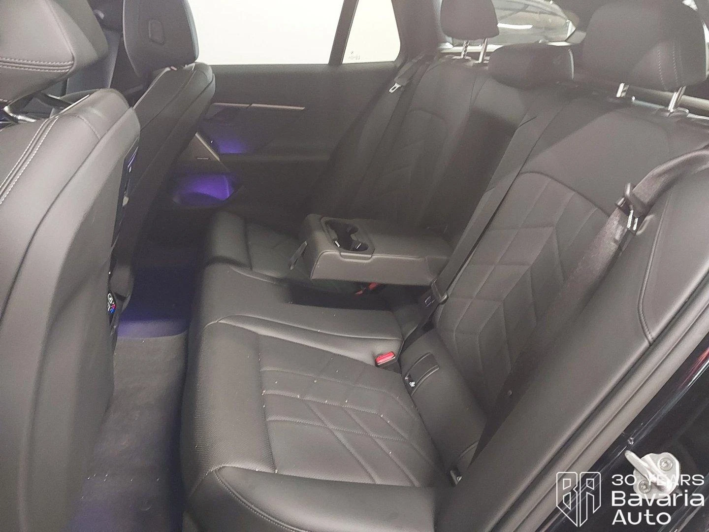 BMW 520 i Touring M Sport Paket Steptronic - изображение 8