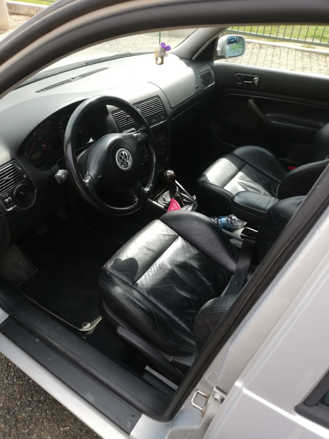 VW Golf 1.8  | Mobile.bg   4