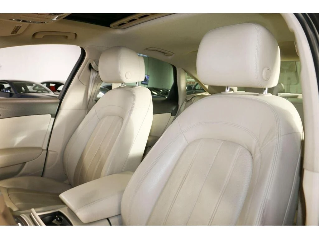 Audi A6 * АВТО КРЕДИТ* ЦЕНА ДО БГ * СЕРВИЗНА ИСТОРИЯ *  - изображение 8