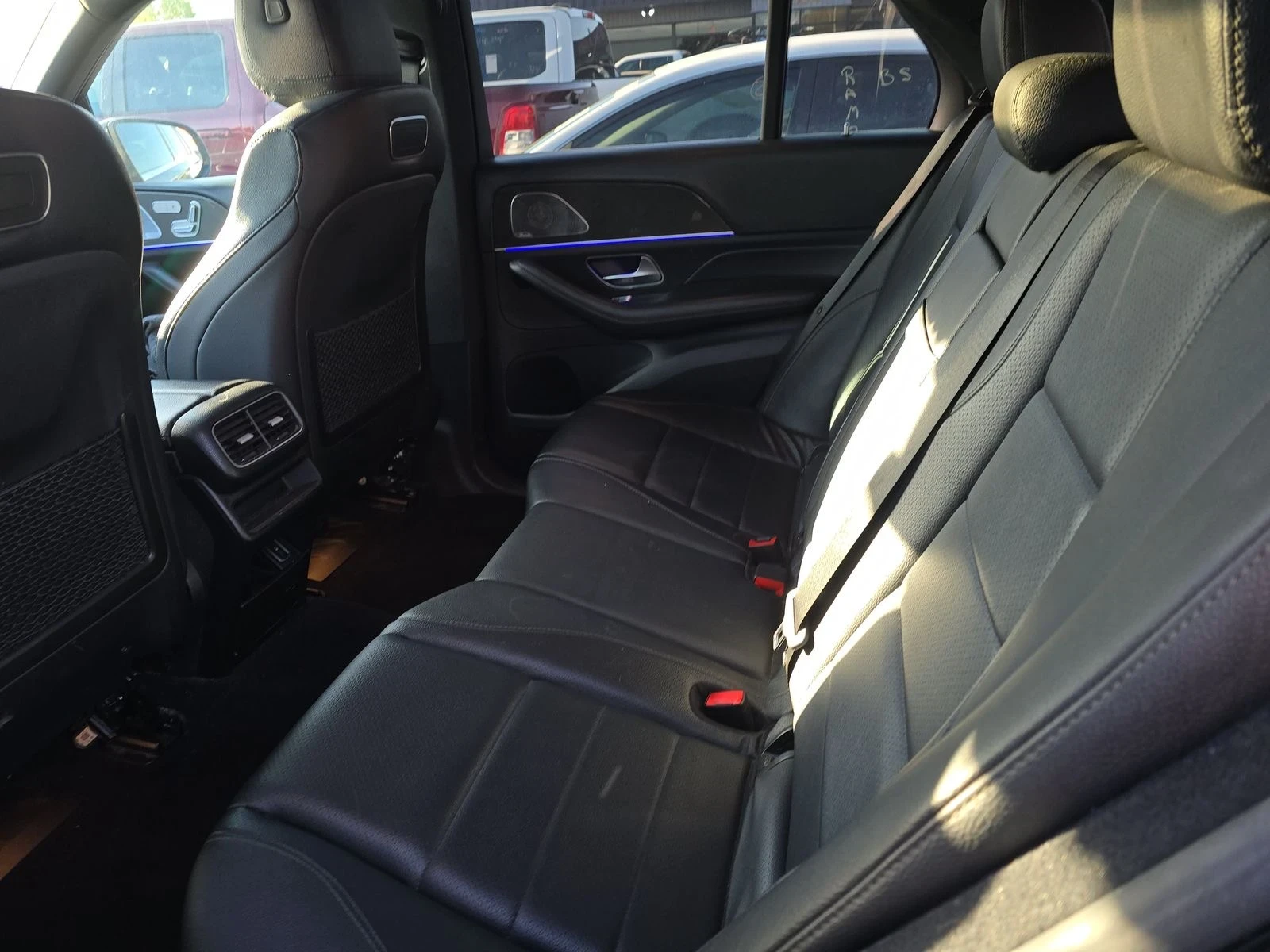 Mercedes-Benz GLE 450 4MATIC | BURMESTER | ШИБЕДАХ | 360 КАМЕРА | , снимка 14 - Автомобили и джипове - 54023555