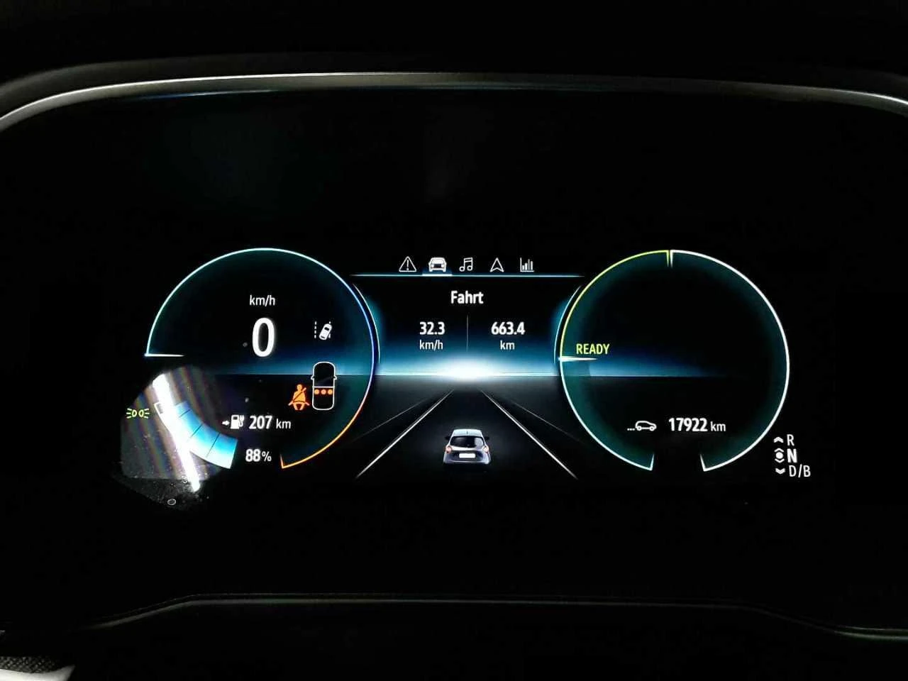 Renault Zoe Experience, снимка 6 - Автомобили и джипове - 54227428