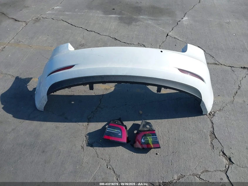 Tesla Model 3 Performance AWD, снимка 12 - Автомобили и джипове - 54324098