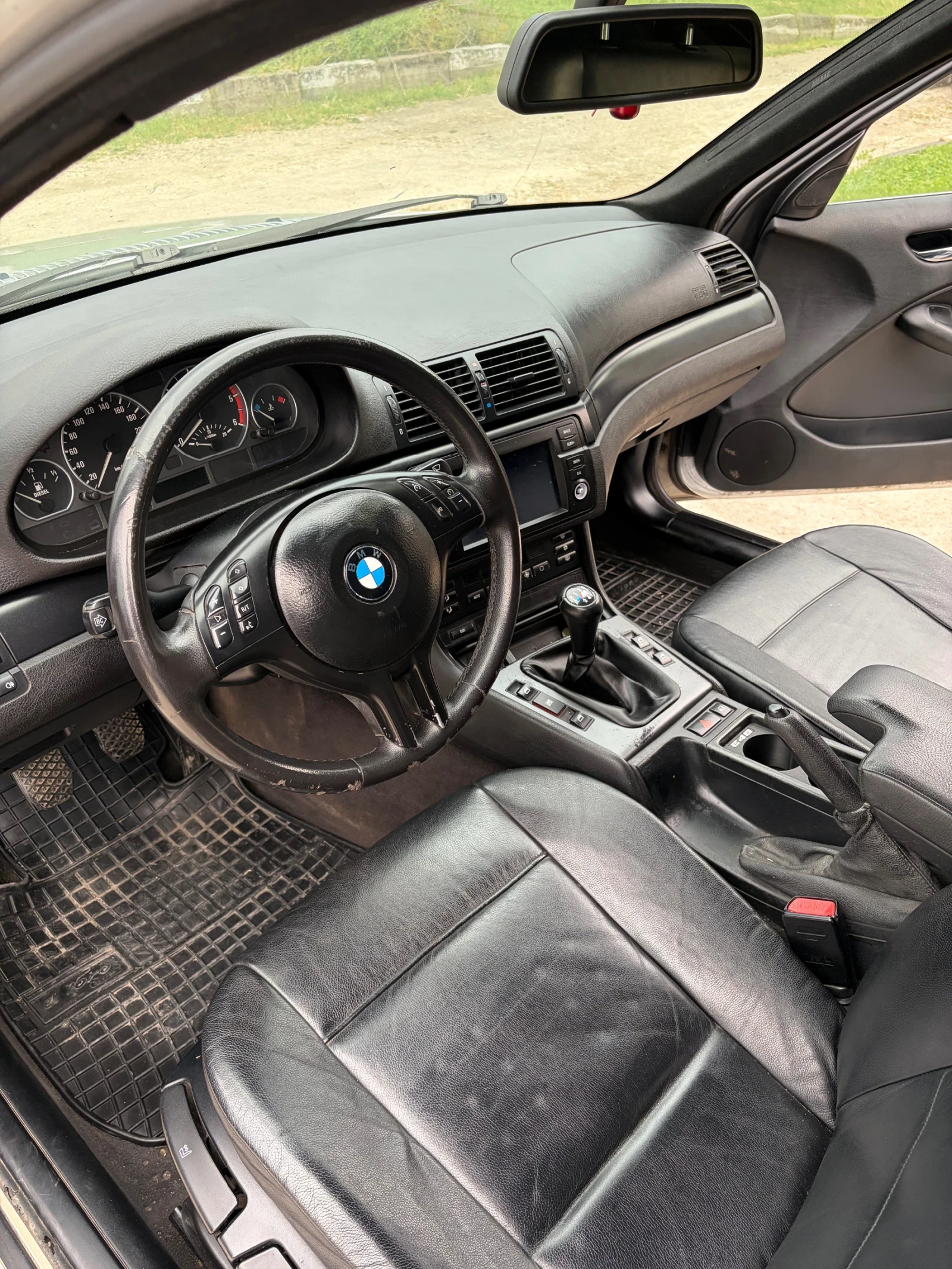 BMW 330 330d, снимка 5 - Автомобили и джипове - 54543370
