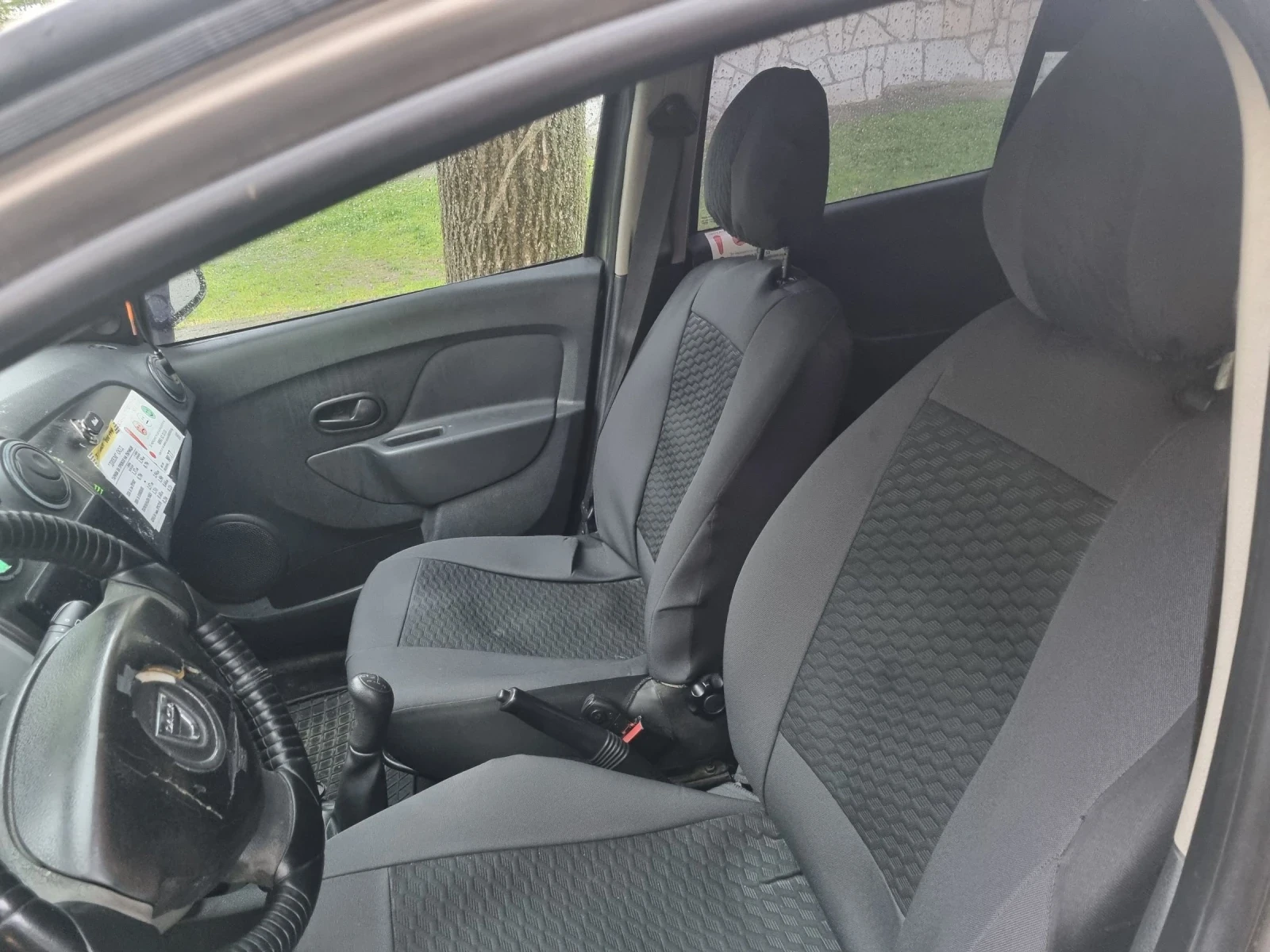 Dacia Sandero 1.2, снимка 5 - Автомобили и джипове - 54680348