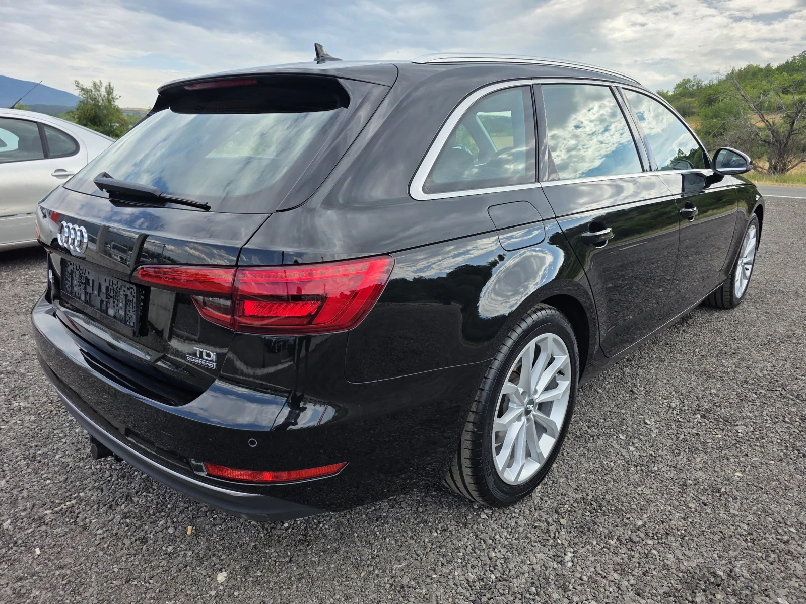 Audi A4 2.0d 190ks LED, снимка 4 - Автомобили и джипове - 55313653