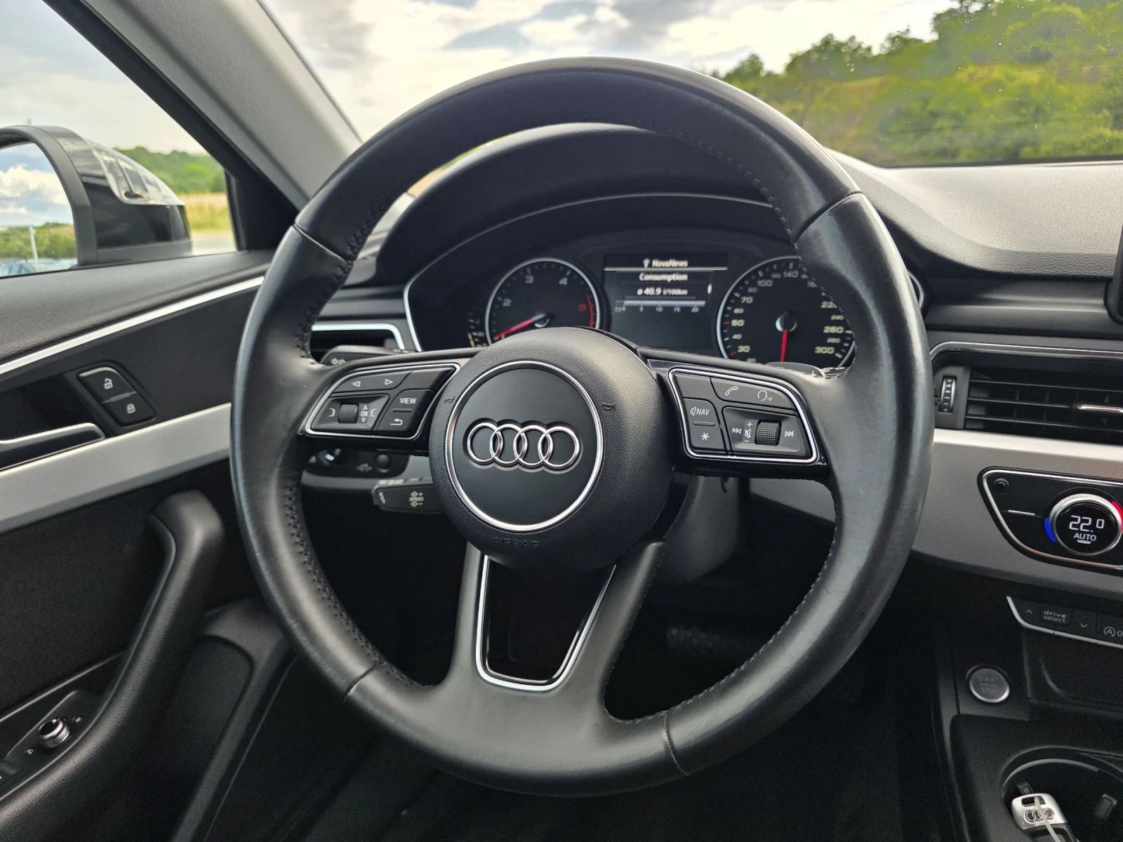 Audi A4 2.0d 190ks LED, снимка 12 - Автомобили и джипове - 55313653