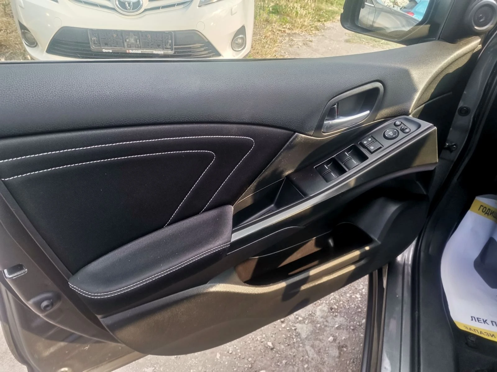 Honda Civic КАТО НОВА/1.6D / NAVI , снимка 7 - Автомобили и джипове - 55801769