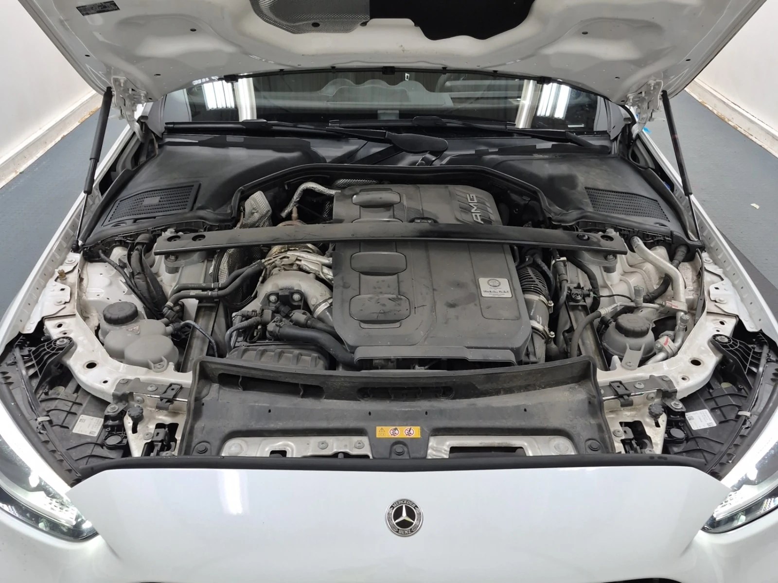 Mercedes-Benz C 43 AMG  DISTRONIC / 360 / MEMORY / BURMESTER , снимка 16 - Автомобили и джипове - 56023286