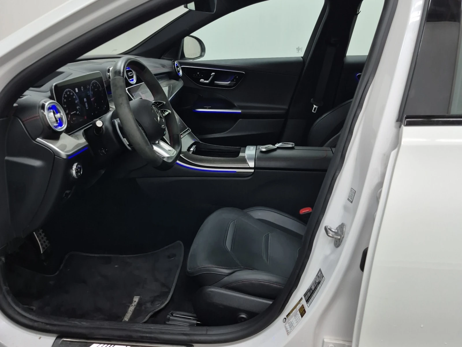 Mercedes-Benz C 43 AMG  DISTRONIC / 360 / MEMORY / BURMESTER , снимка 5 - Автомобили и джипове - 56023286