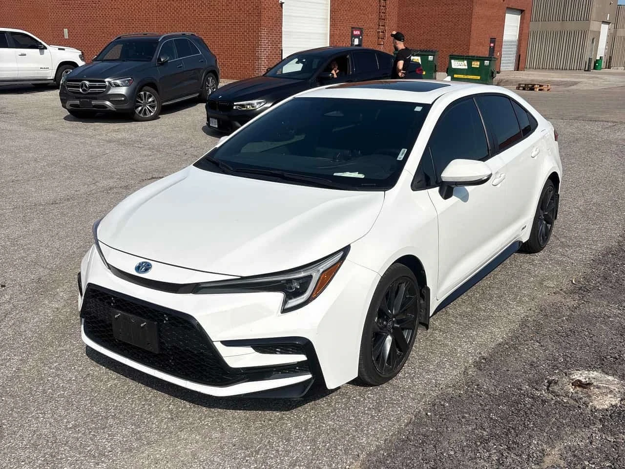 Toyota Corolla * Hybrid * CARFAX * 