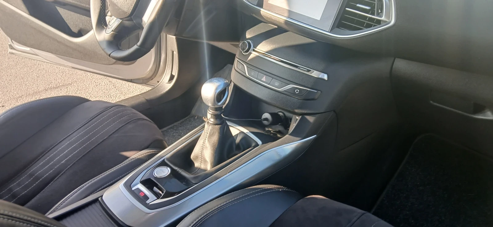 Peugeot 308, снимка 10 - Автомобили и джипове - 56282329